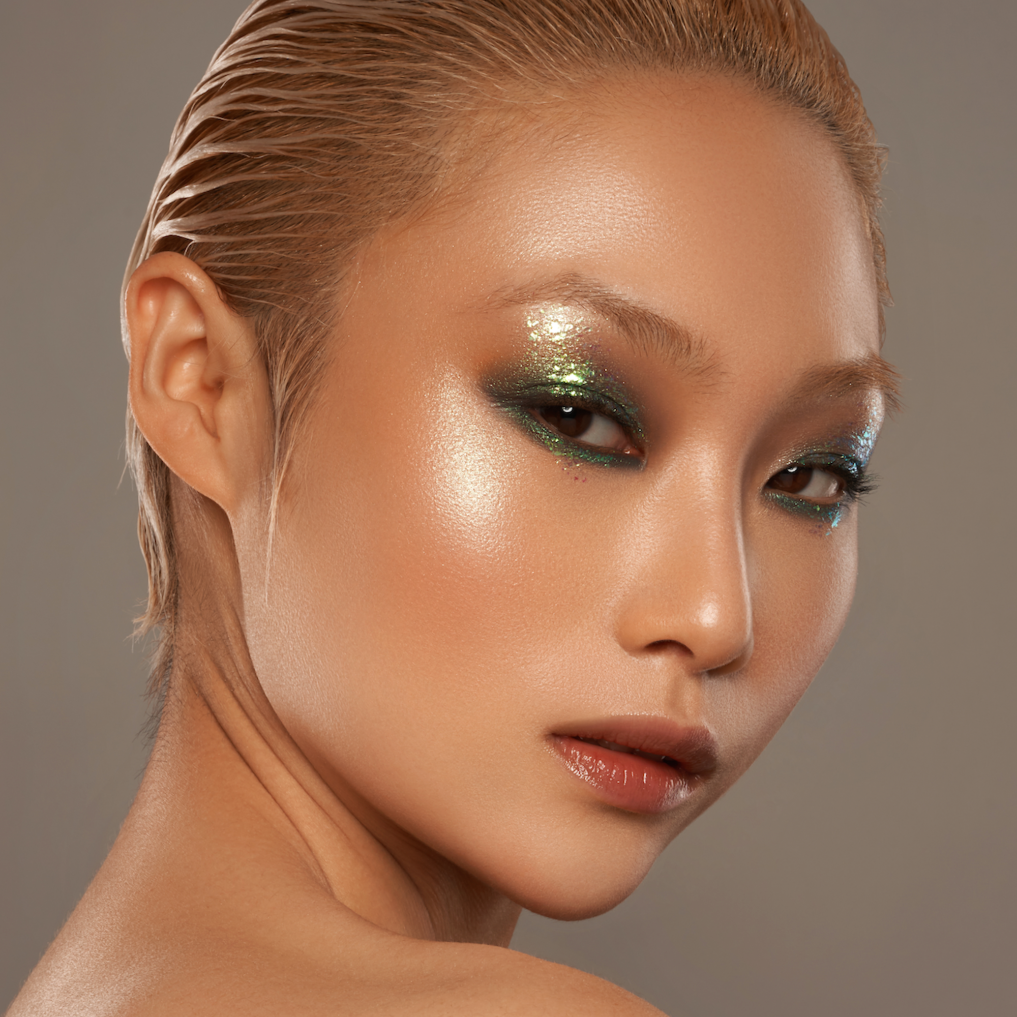 Infinite Chrome Flakes